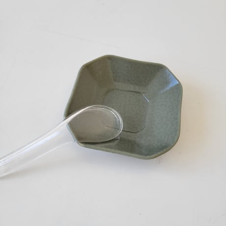 池谷三奈美 | STORES