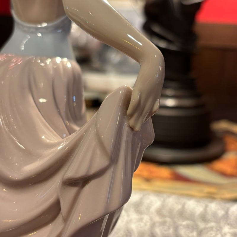 LLADRO(リヤドロ) 踊る少女 陶器人形 ※箱付き | アンティーク家具と