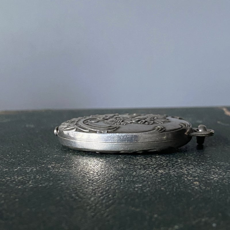 シルバー 製 ペンダント ミラー マーガレット ビゾテ フランス