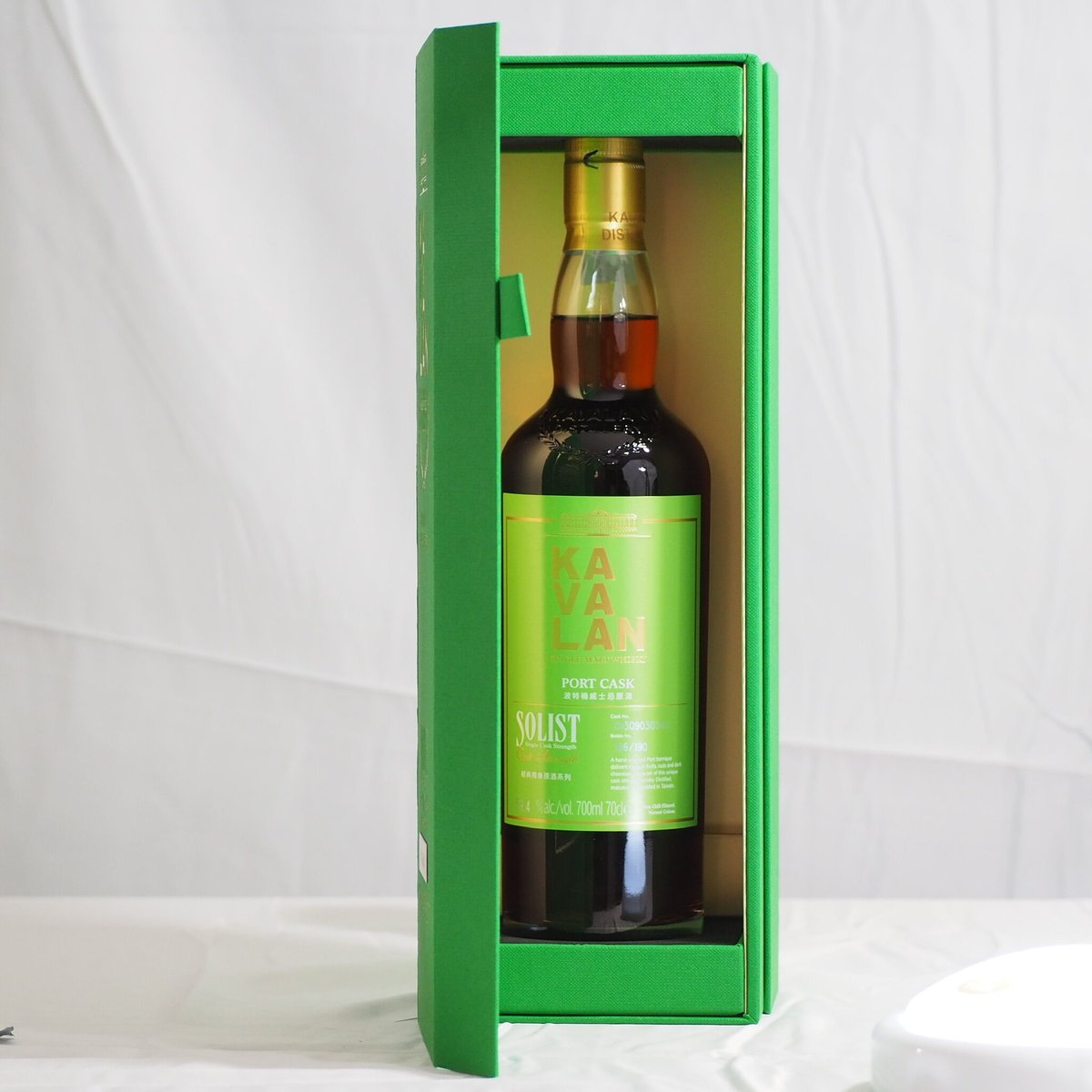 カバラン ソリスト ポートカスク カスクストレングス 59.4% 700ml