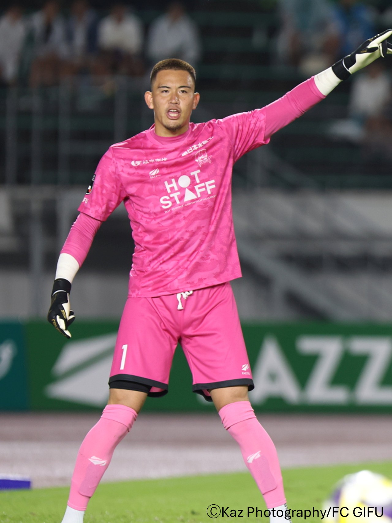 HATTRICK（ハットトリック）-選手の想いをファンへ届ける公式