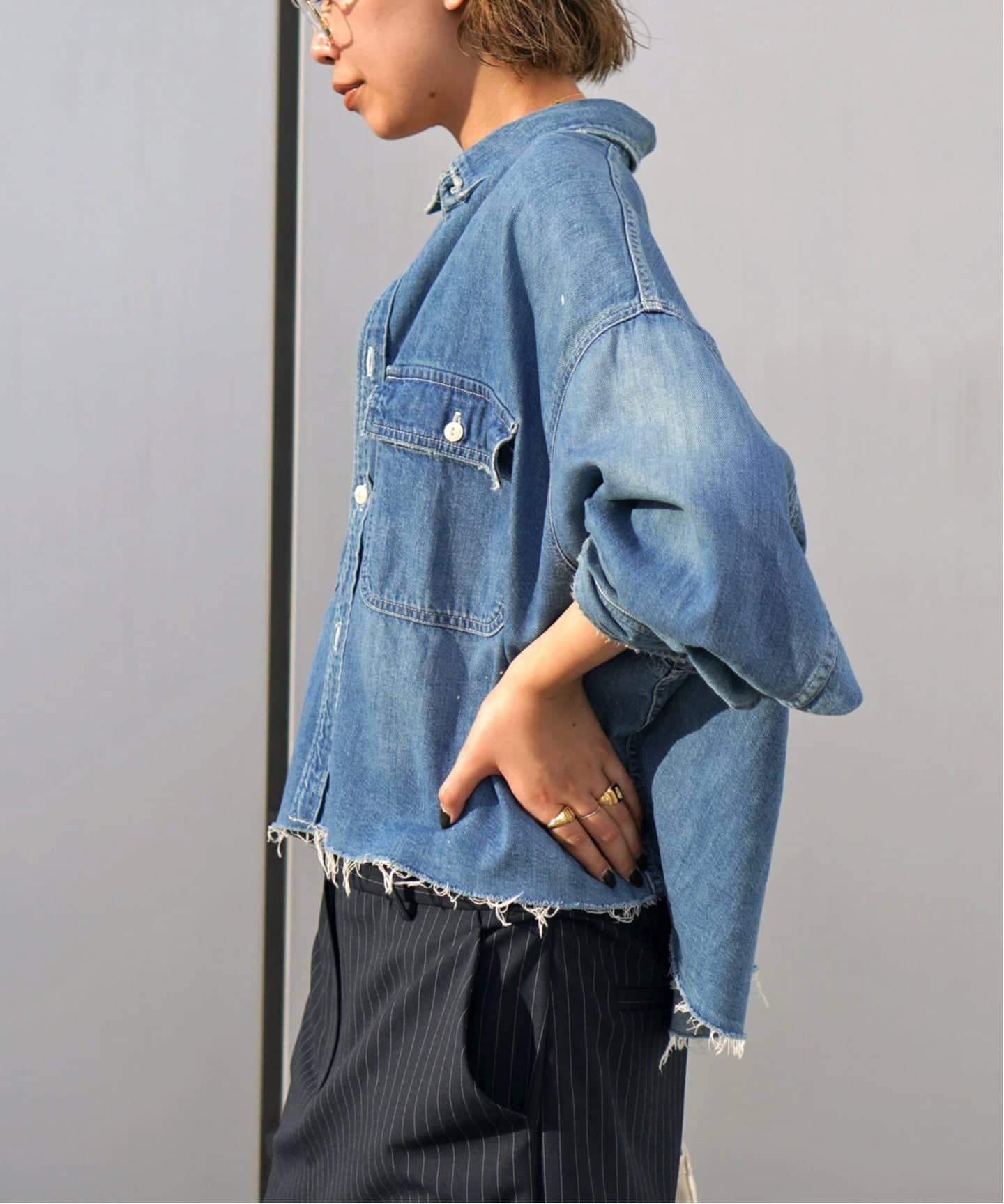 JOHNBULL/ジョンブル】デニムクロップドシャツ（シャツ／ブラウス