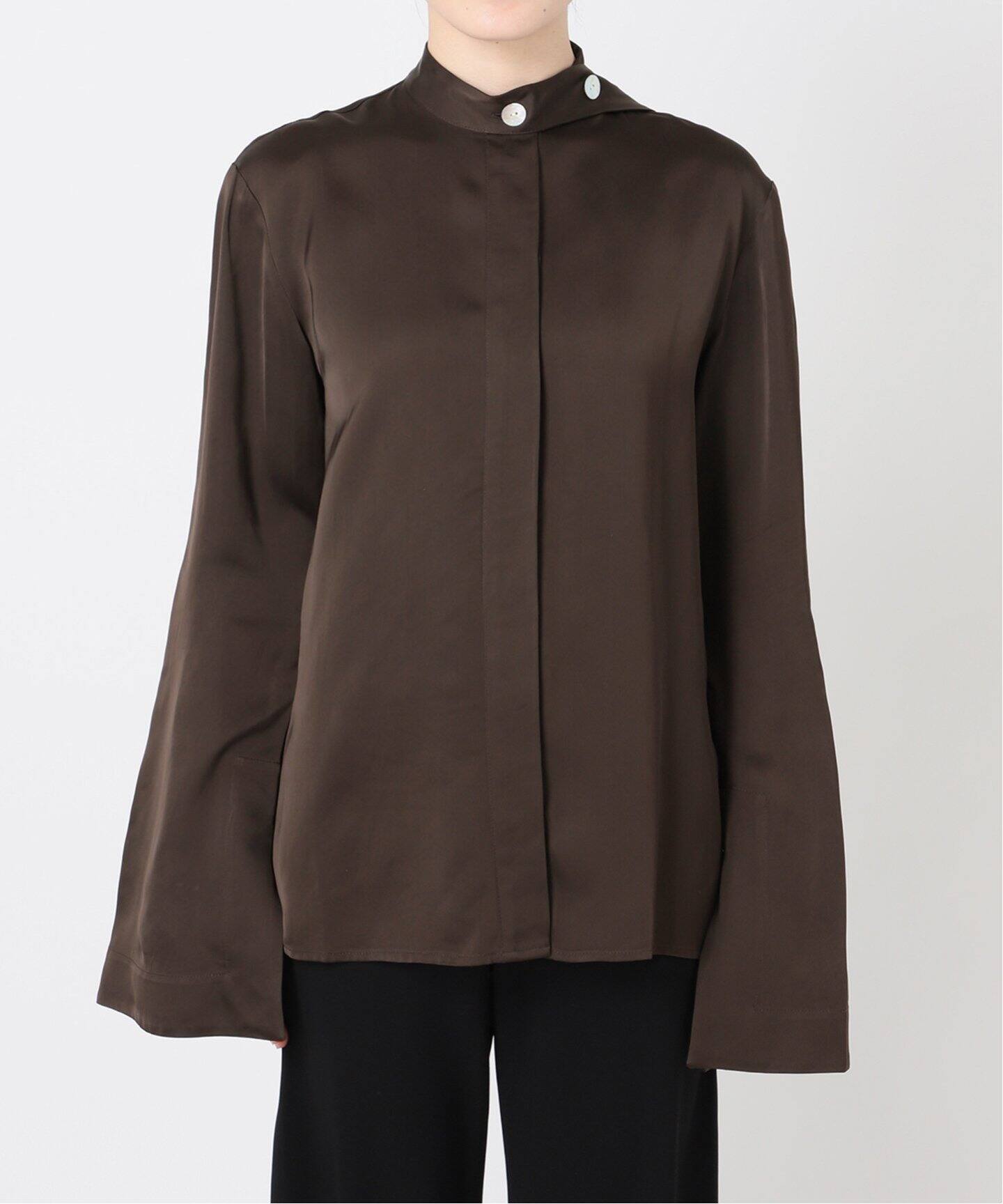 TEURN STUDIOS/ターンスタジオ】スカーフカラーサテンブラウス（シャツ