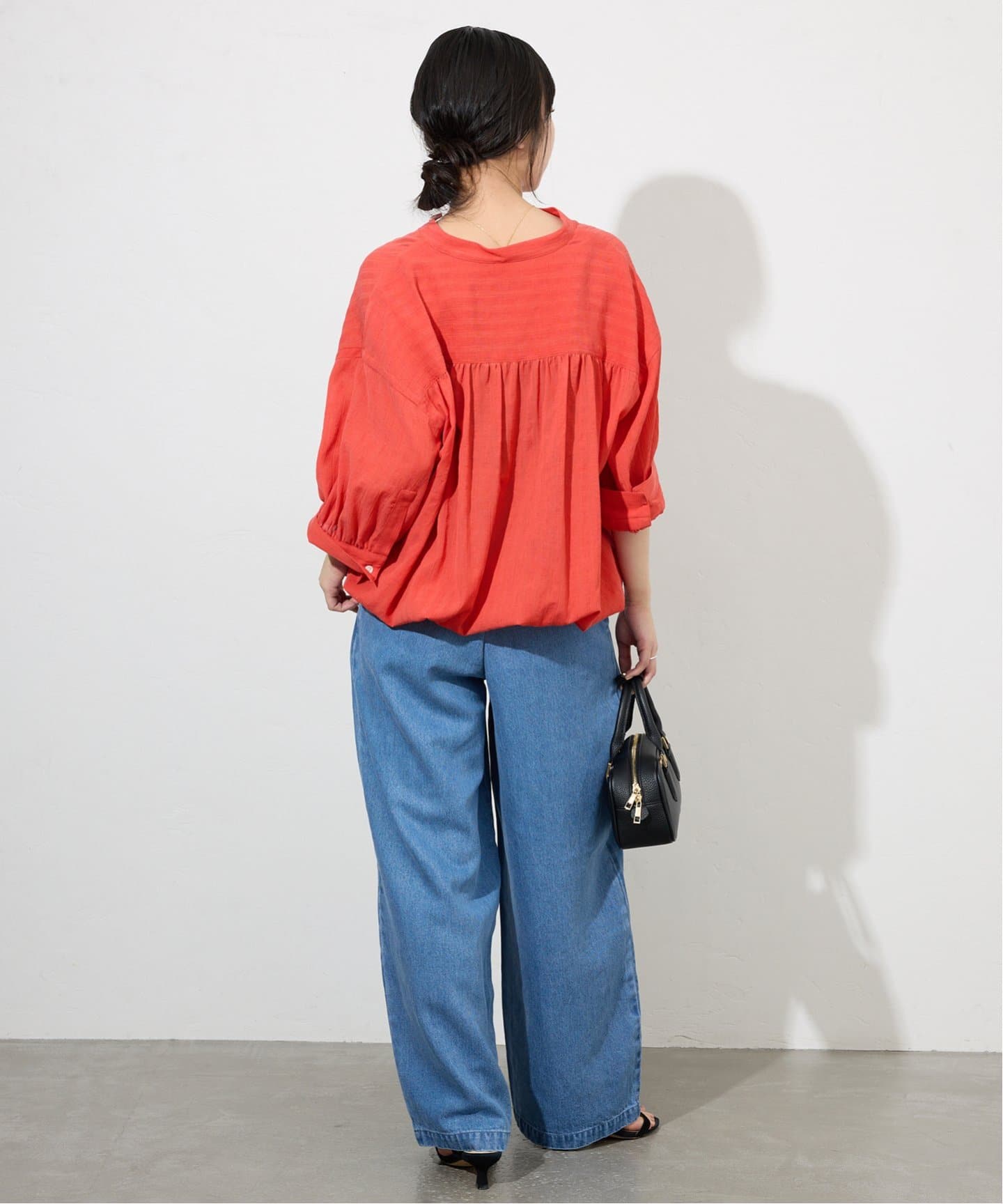 シアーストライプ5分袖 バンドカラーブラウス（シャツ／ブラウス