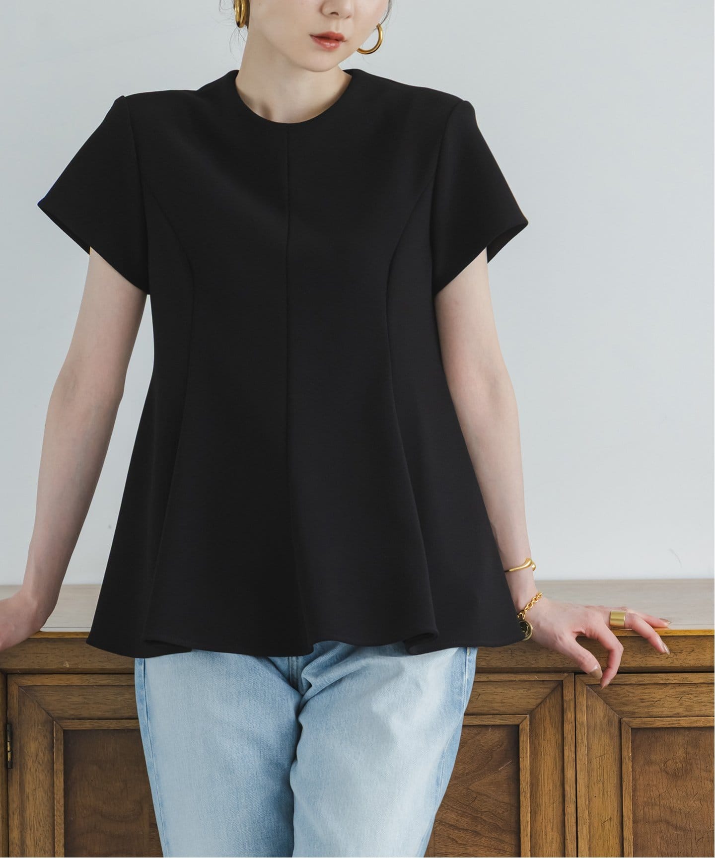 コンフォートジャージーライクペプラムブラウス（シャツ／ブラウス