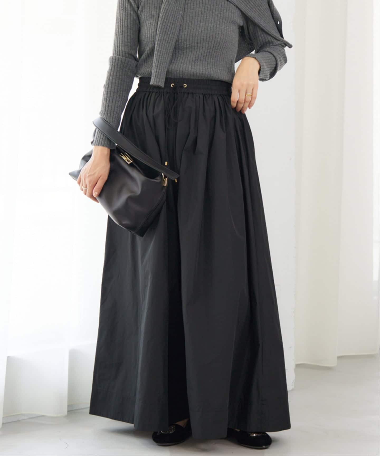 メモリータフタギャザースカート（ロング・マキシ丈スカート）｜IENA