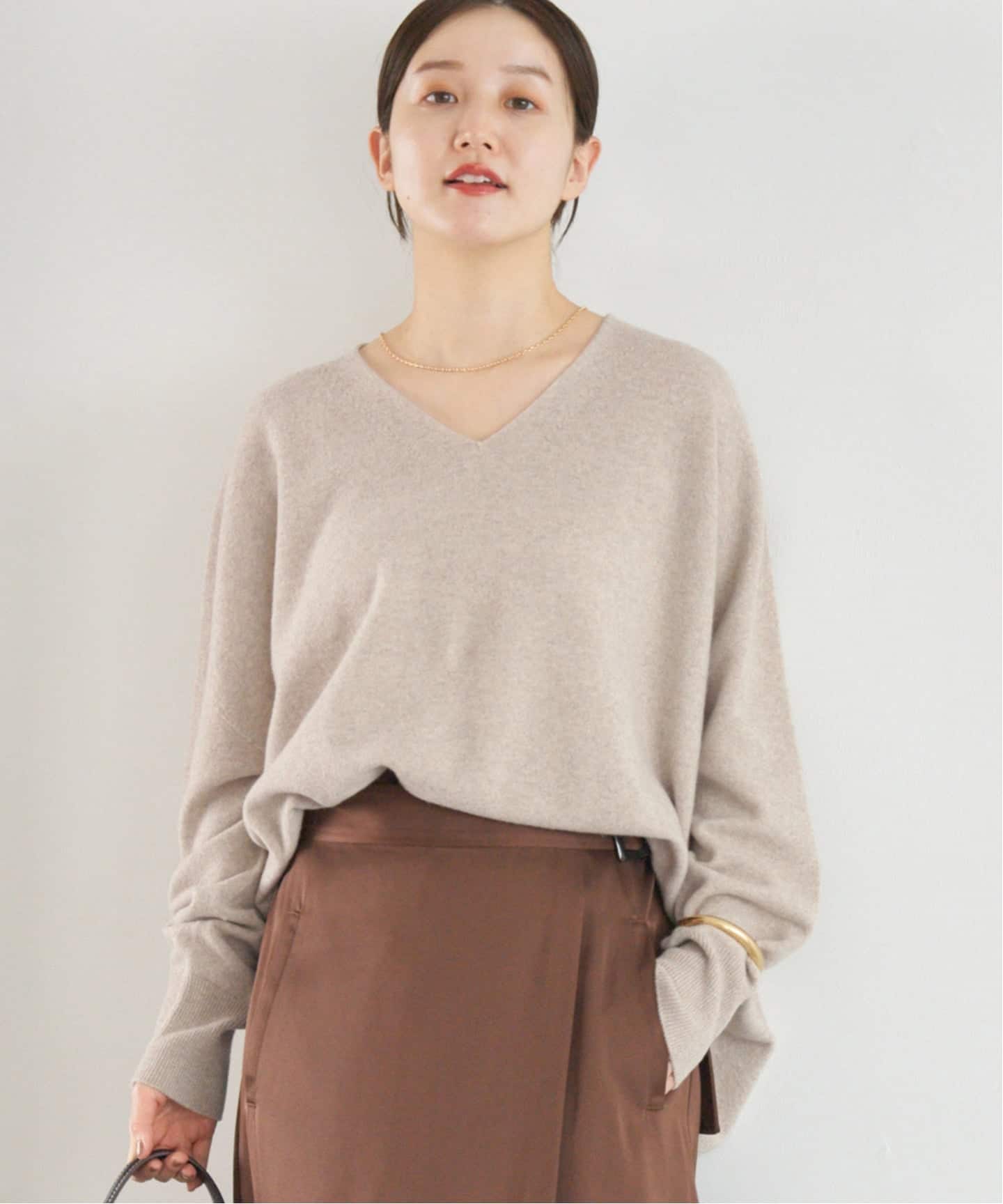 追加3》Fineニュージーウール ニュアンス Vプルオーバー（ニット