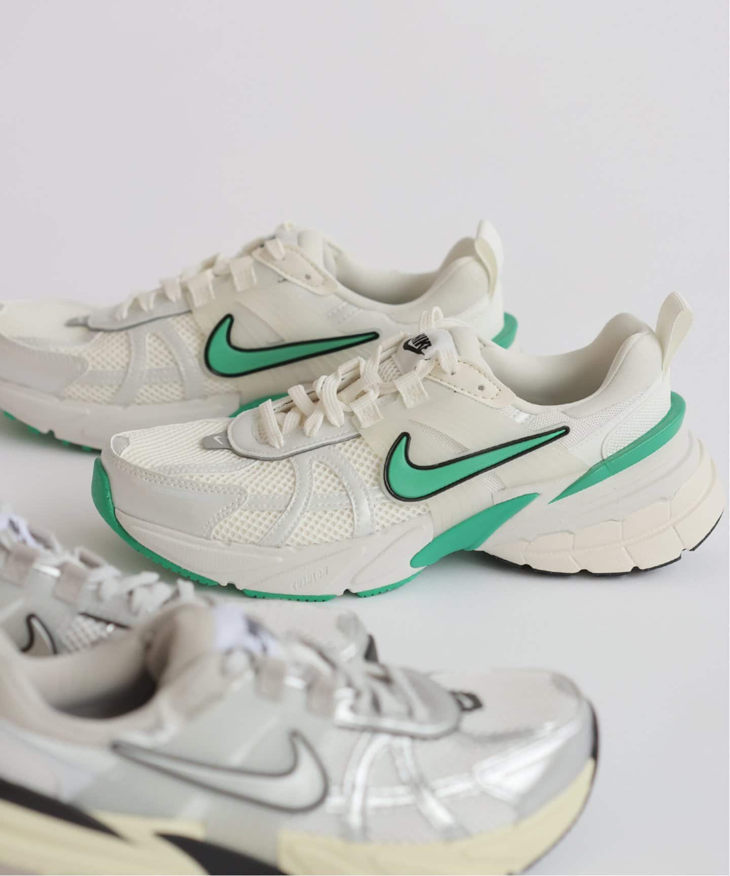 NIKE/ ナイキ ウィメンズ V2Kラン（スニーカー）｜Spick and Span