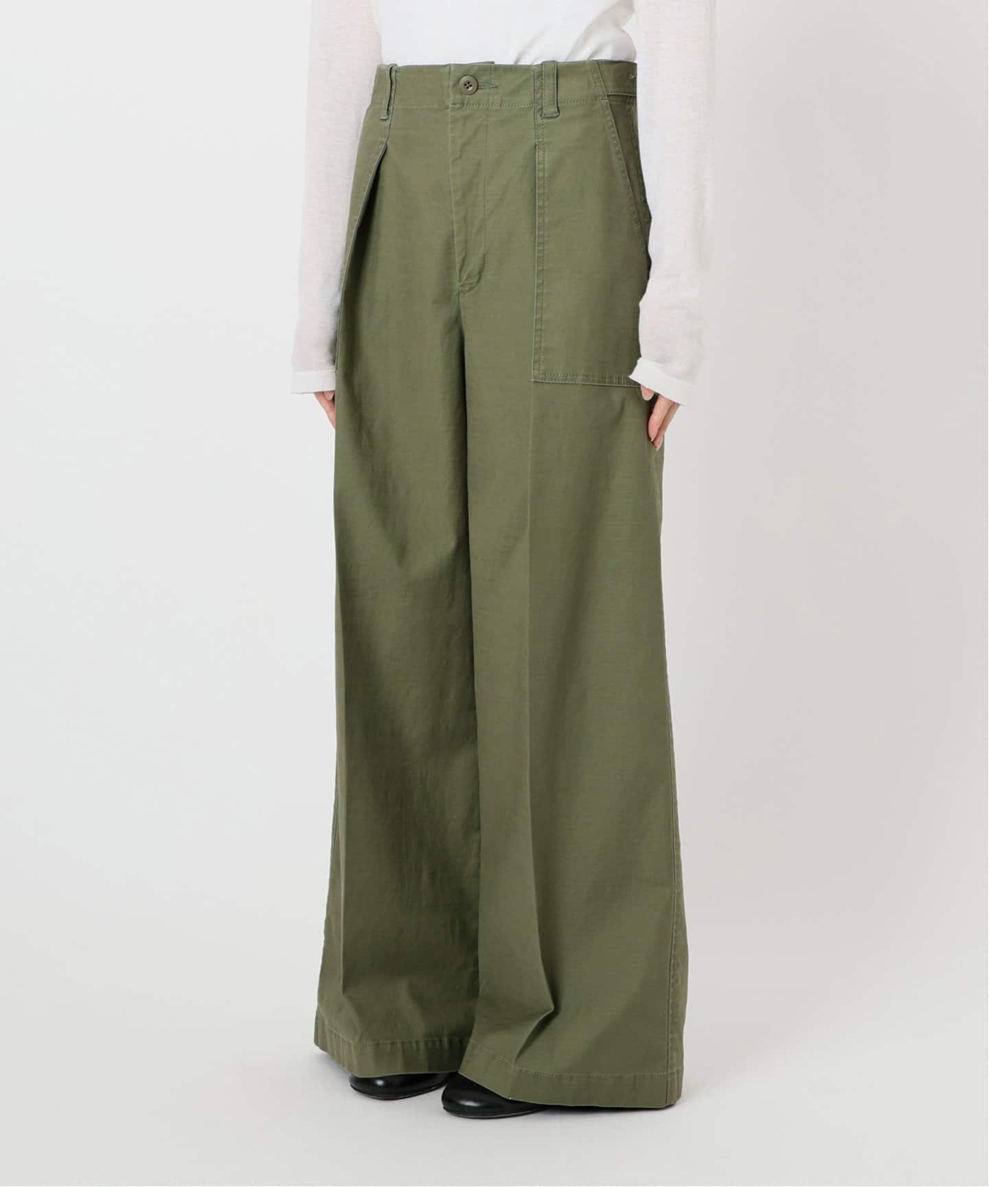 バックサテンカーゴワイドパンツ（カーゴパンツ）｜Spick and Span