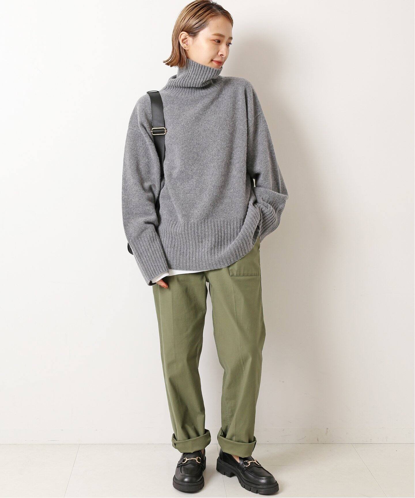 ウールカシミヤ タートルネックプルオーバー（ニット／セーター