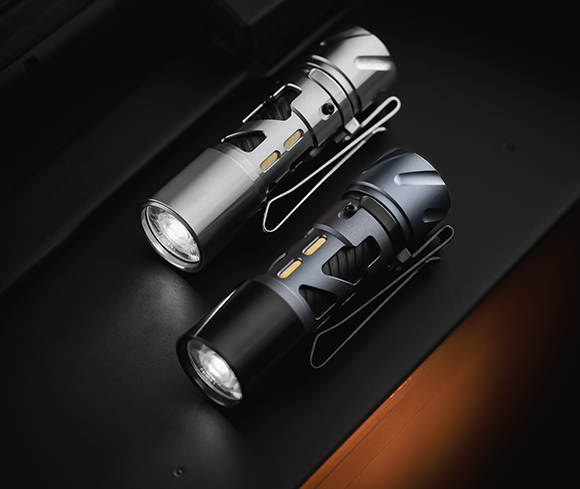 指一本程度のサイズで超強力な明るさを実現！ミニ懐中電灯「LOOP GEAR