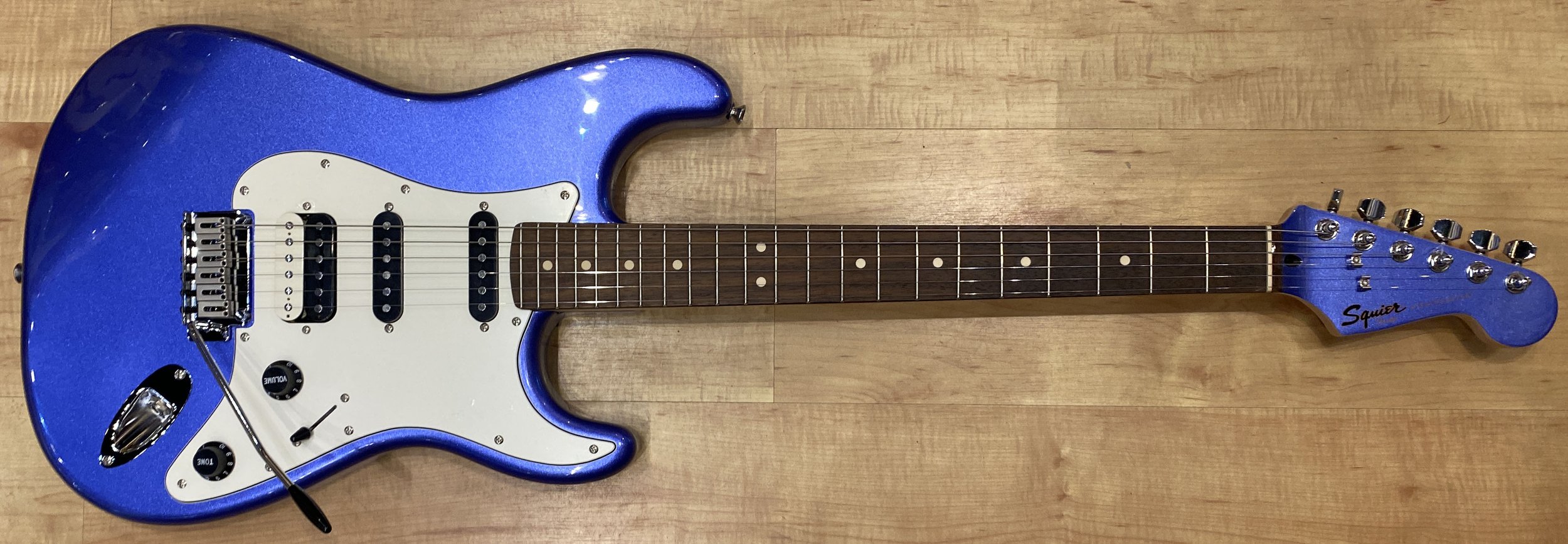 Squier Contemporary Stratocaster HSS Electric Guitar Ocean Blue