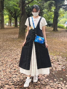 PINK HOUSEのジャンパースカートを使った人気ファッション