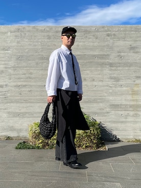 HOMME PLISSE ISSEY MIYAKEのネクタイを使った人気ファッション