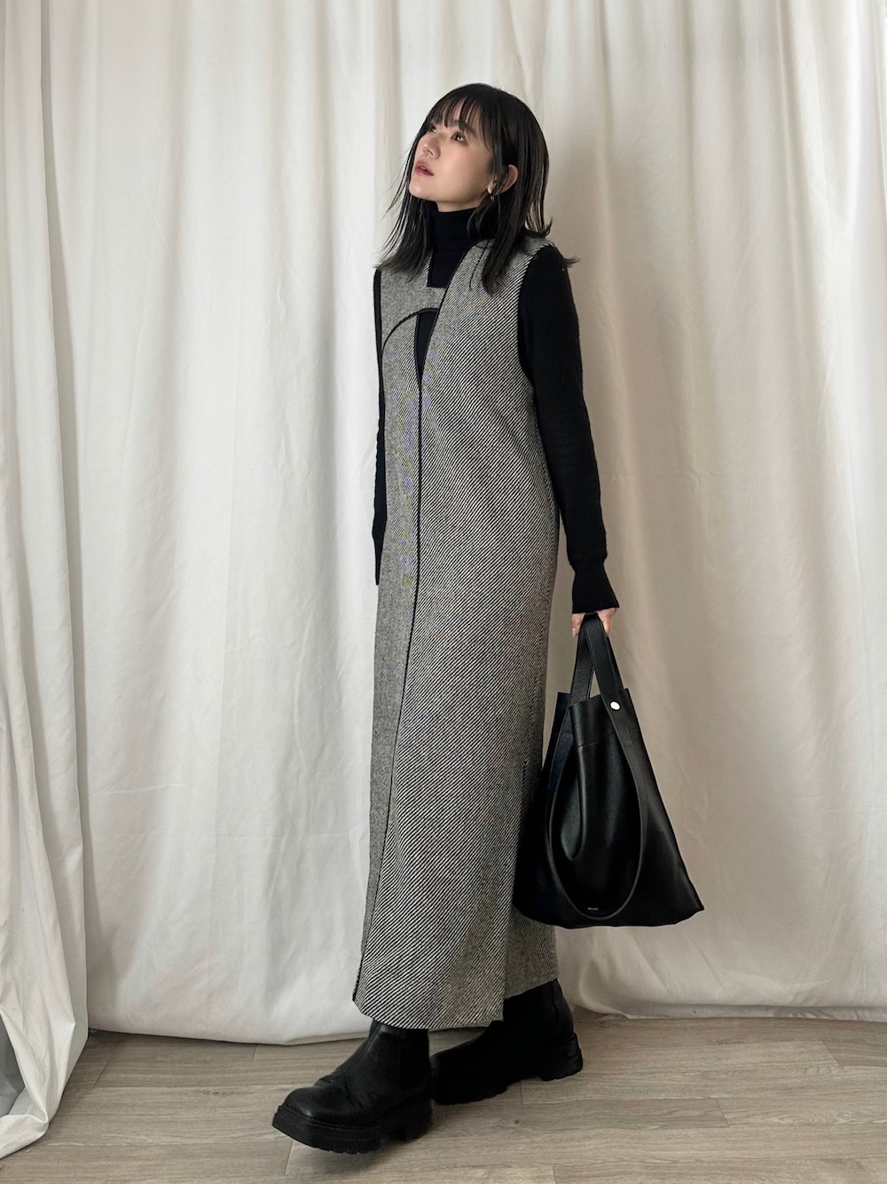 WEB限定】2WAYツイードジャンパースカートを使った人気ファッション