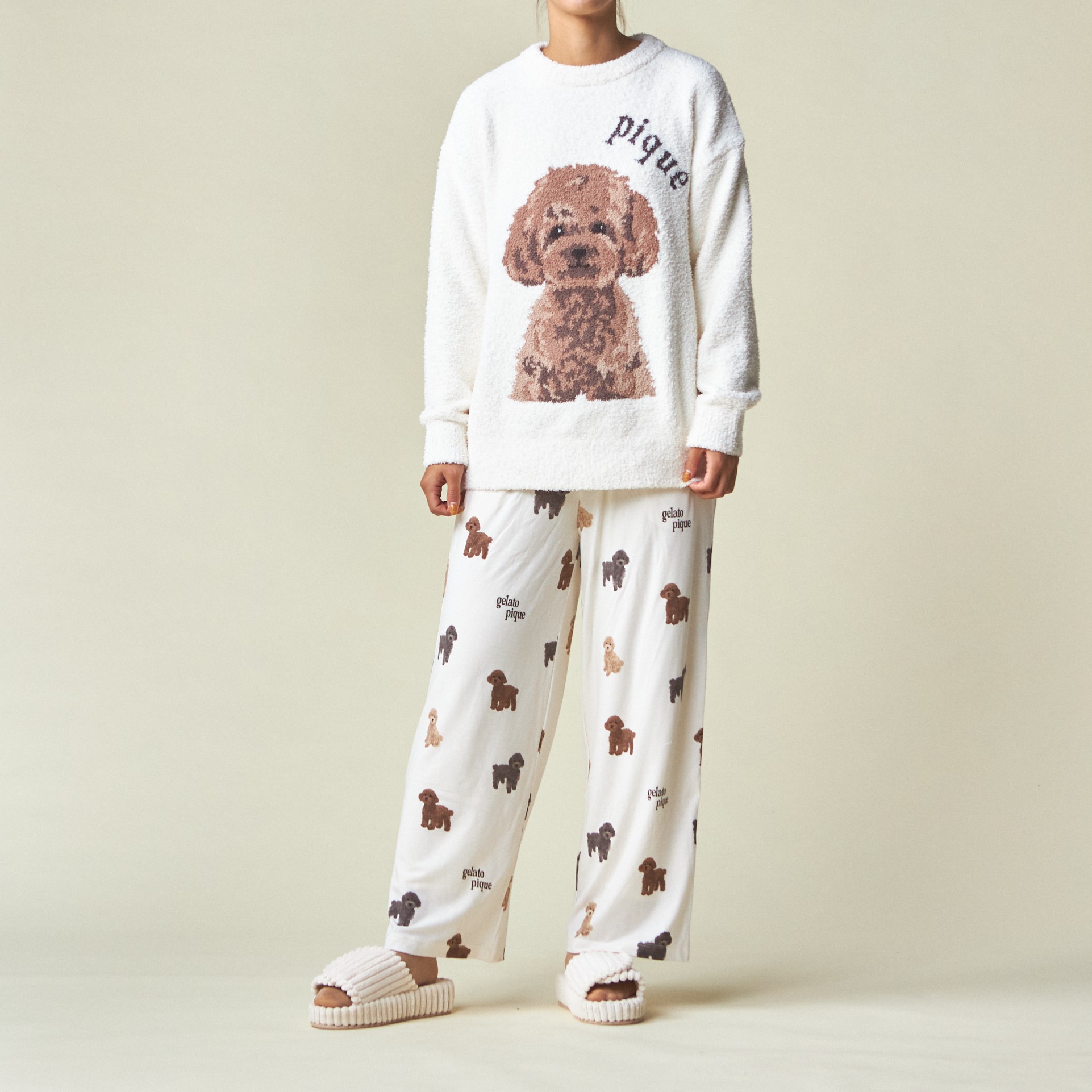 WOMEN】パウダーDOG3柄 JQDプルオーバー＆ロングパンツセット | gelato