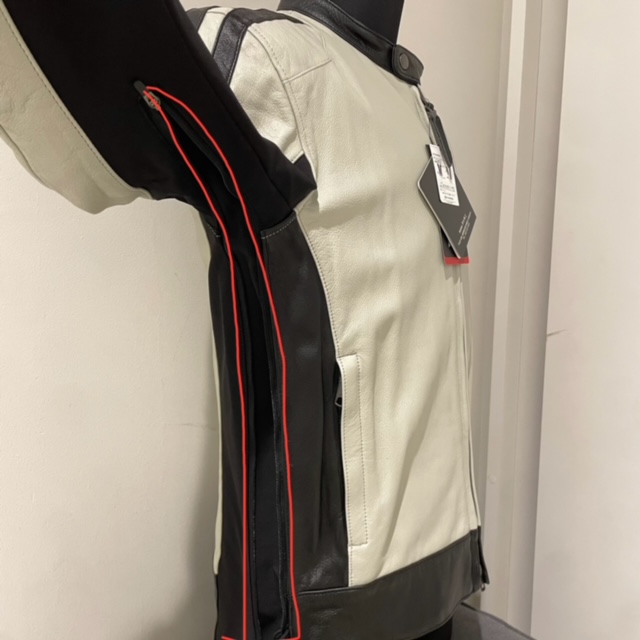 入荷速報≪2024年FW新作≫K-0725：モーフィングジャケットが入荷いたし