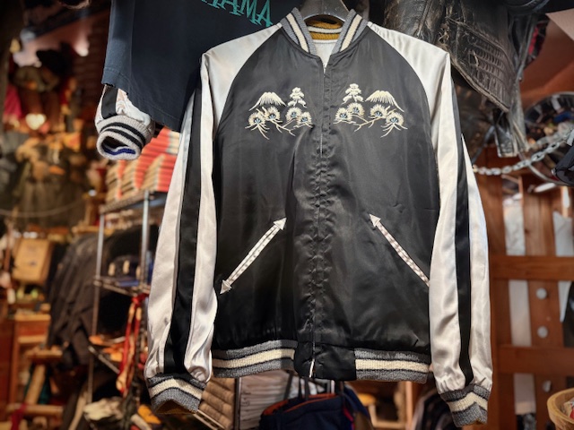 きた！！東洋エンタープライズ60周年記念のスペシャルスカジャン