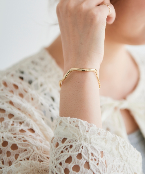 カーブラインマグネットブレスレット/le.coeur blanc(ルクールブラン