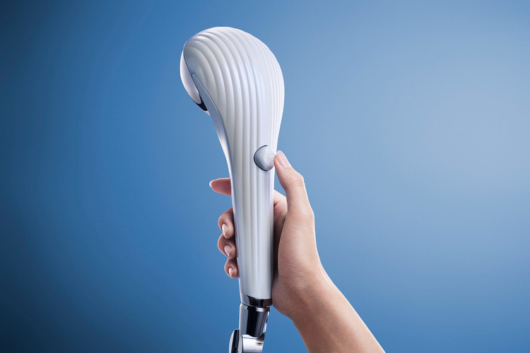 ReFa（リファ）】大人気のシャワーヘッドがグレードアップ。「洗う」の