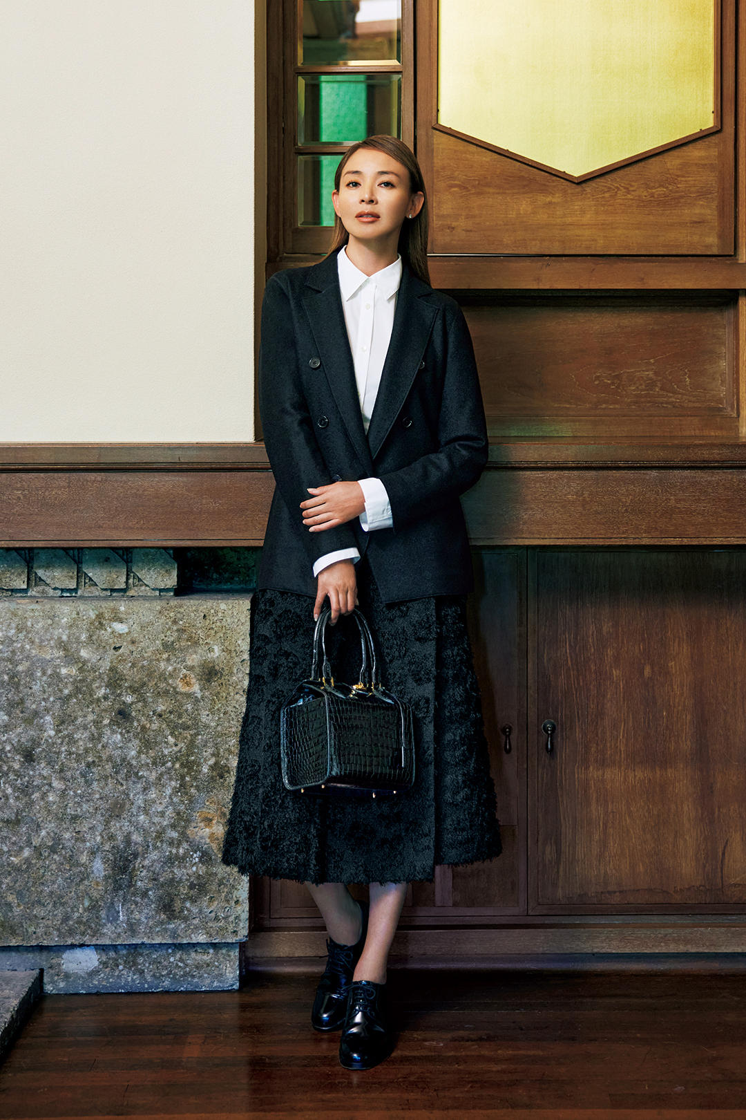 ウエアとバッグが織りなす大人の品格】「モラビト」新しい季節、パリの