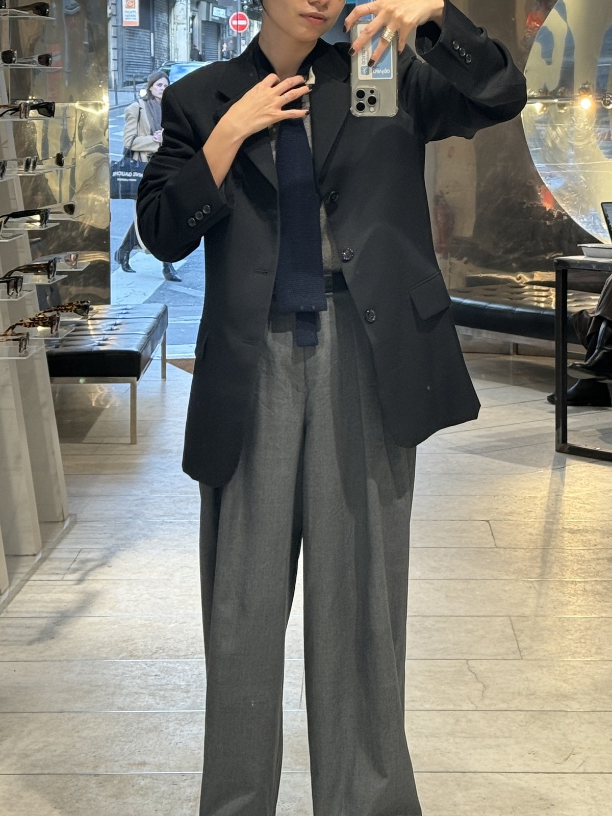 コムデギャルソン オム プリュス】で見つけたきちんとシーンでも頼れる