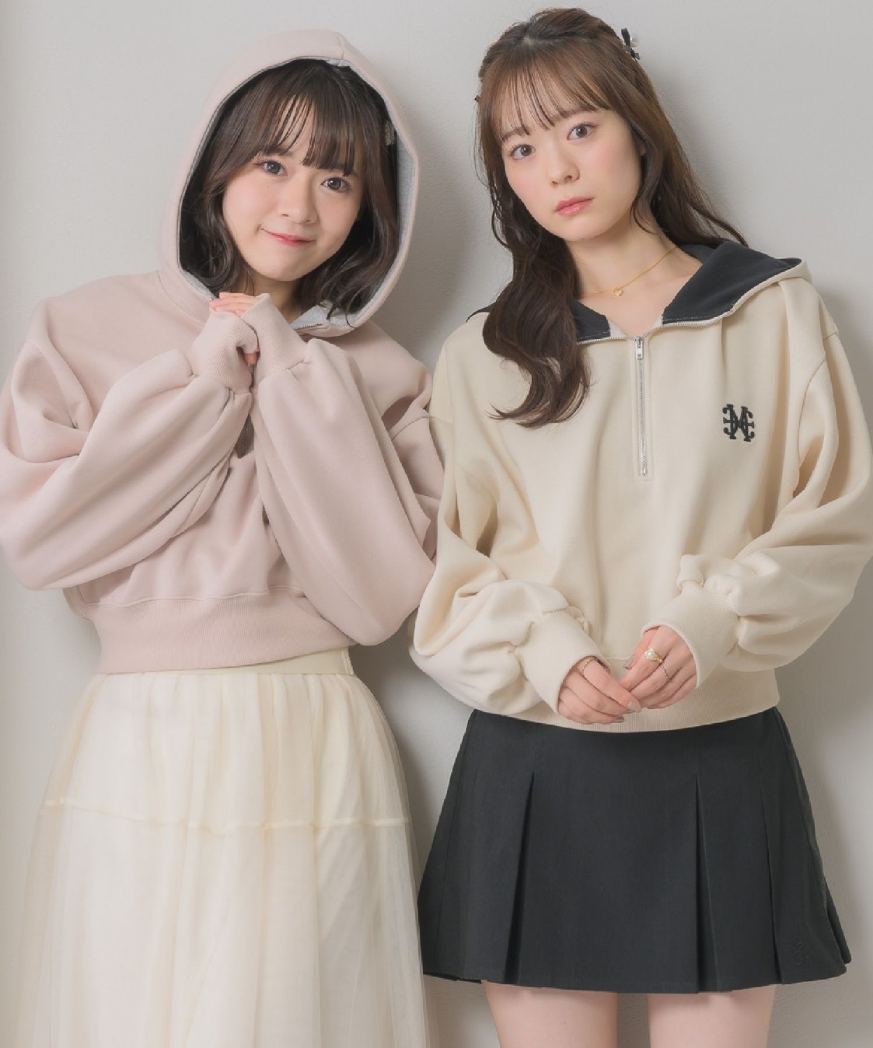 ハーフZIPショートフーディー|ems excite | RETRO GIRL ONLINE STORE