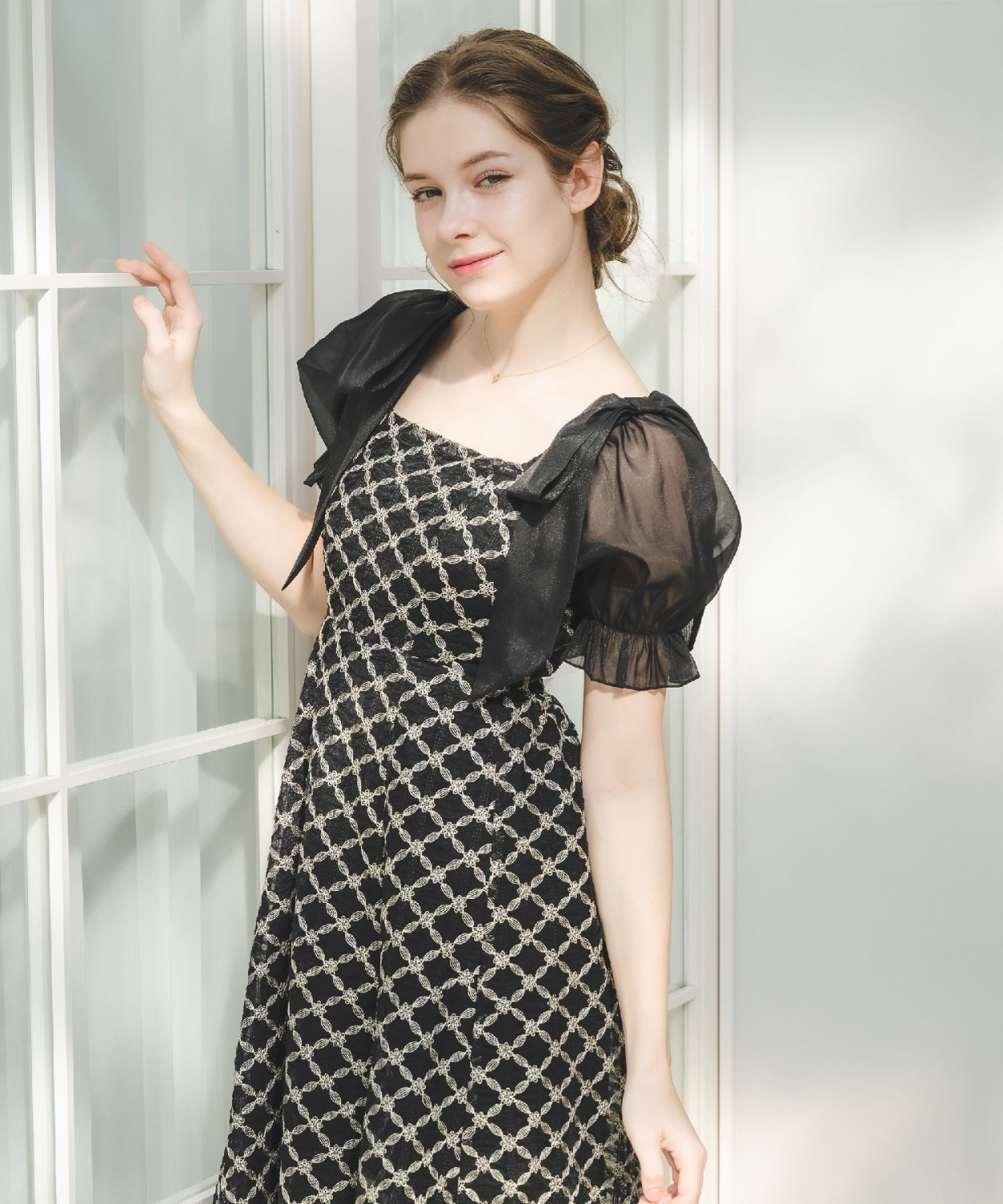 金刺繍肩リボンドレス|ems excite | RETRO GIRL ONLINE STORE レトロ