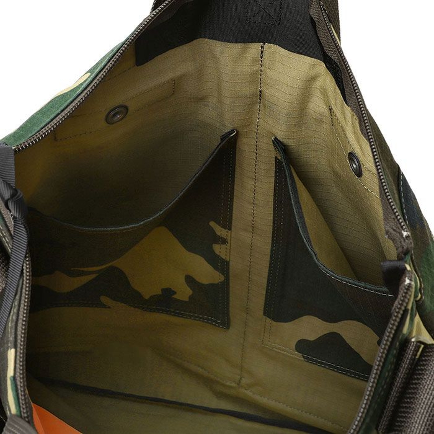 PLATOON(プラトーン) 2WAY HELMETBAG | 吉田カバンホームページ