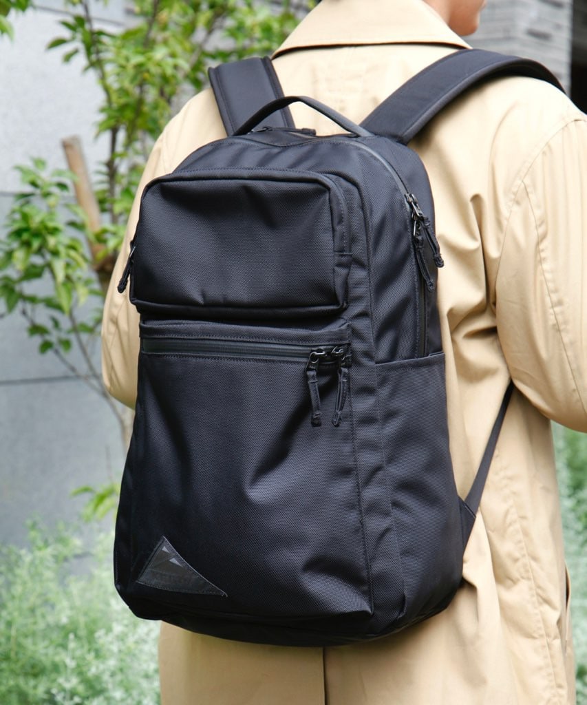 KELTY】シックでかっこいい！オンオフ兼用で使える「黒リュック」に