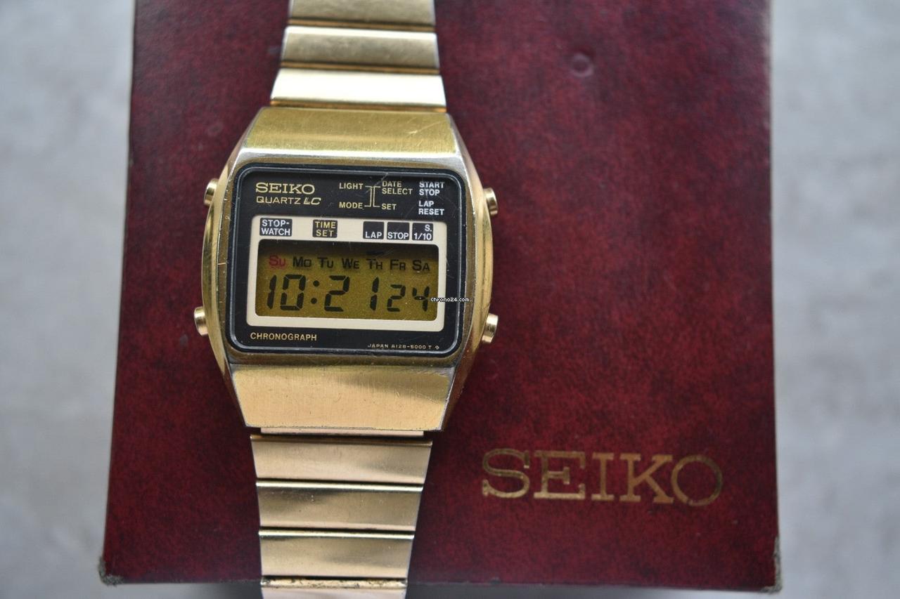 Seiko November 1977 Vintage Seiko Digial Gold Men's Watch for
