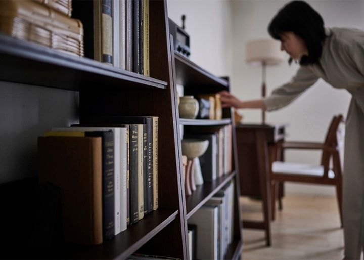 ブックシェルフ Lv02～収納力とデザイン性を兼ね備えた本棚～ | a.flat