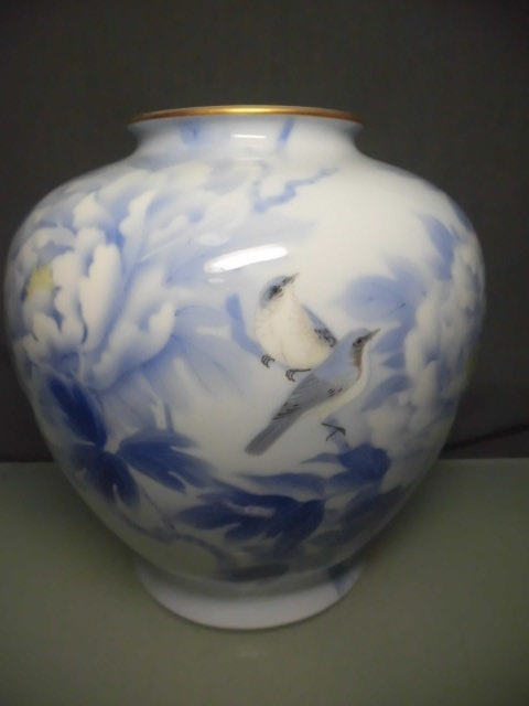 ◇宮内庁御用達 深川製磁 官窯染付 花鳥風月 牡丹/鳥 花器 花瓶・直径