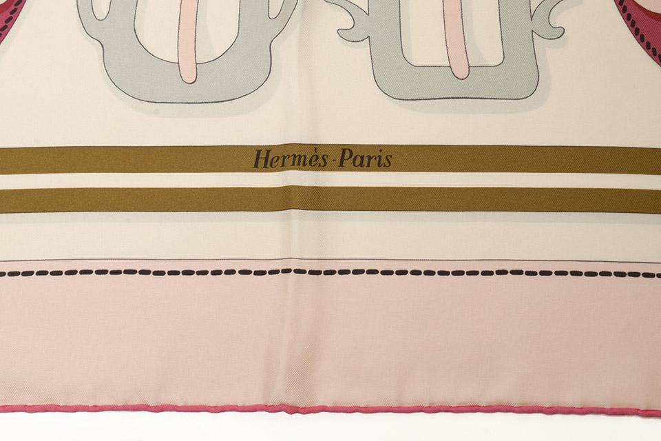 カレウォッシュ90 モダンなレオパード クリーム/ヴェール/ローズ