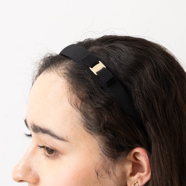 フェラガモ カチューシャ ヴァラ ヘアバンド ブラック レディース