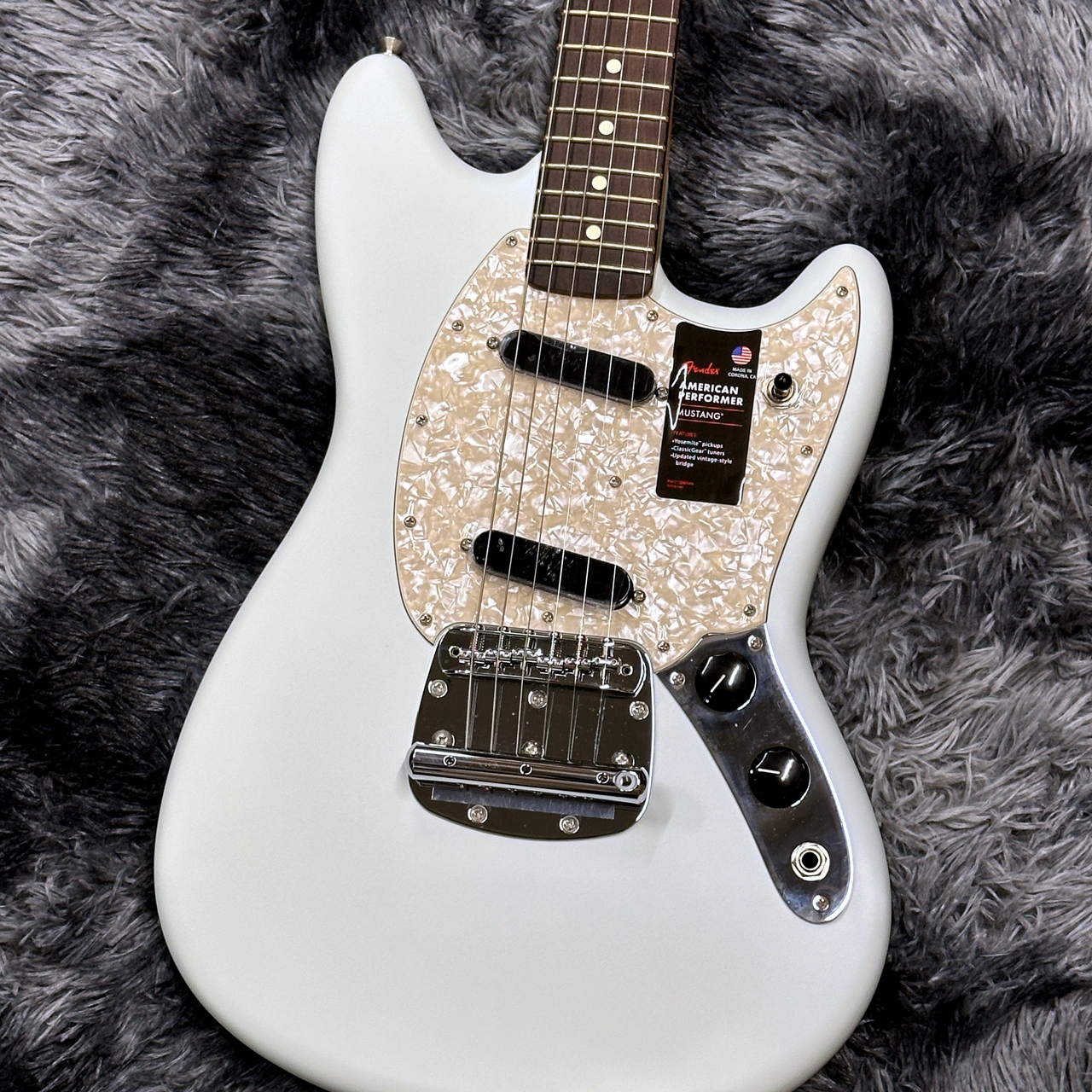 Fender American Performer Mustang Sonic Blue / Rosewood【生産完了