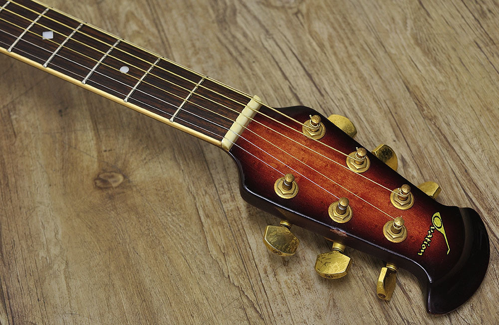 Ovation Celebrity Deluxe CC257（中古）【楽器検索デジマート】