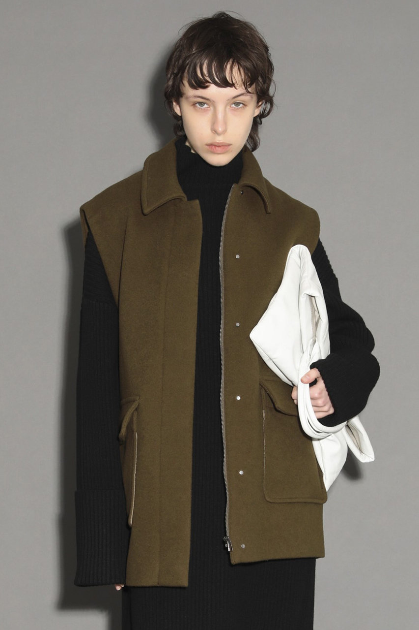 SACRA/サクラ｜羽織るだけで着映えする「ジレ・ベスト」4選｜エル