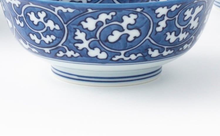 源右衛門窯】有田焼／染付唐草濃（大）取鉢5客 - 佐賀県NPO支援