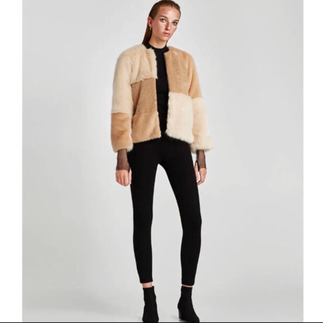 ZARA - ZARA パッチワーク風 ファーコート ジャケットの通販 by プロフ