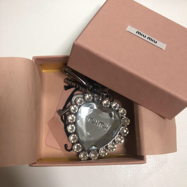 MIU MIU - miu miu クリスタルモチーフ キーリングの通販 by ゆっきぃ