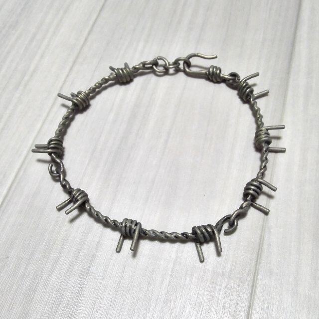 HERE THERE - HERE THERE ヒアゼア hyde 有刺鉄線ネックレスの通販 by