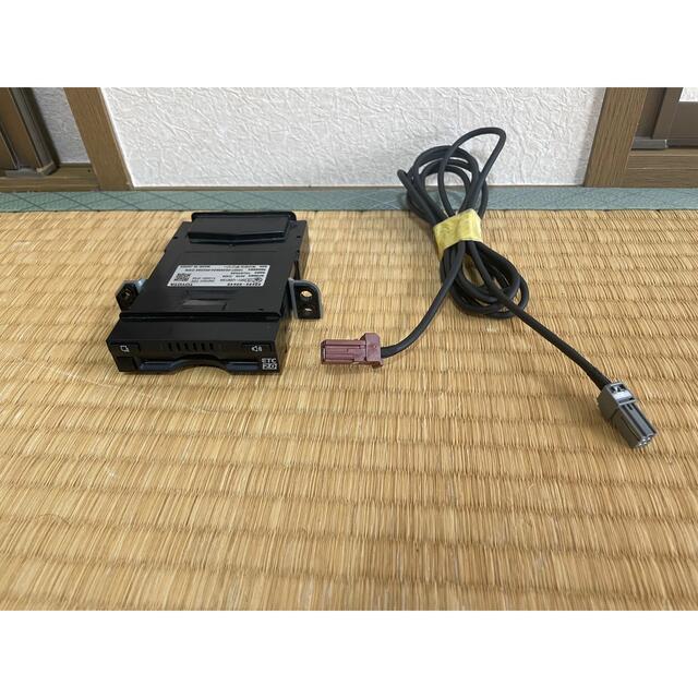 トヨタ - トヨタ純正ビルトインETC2.0 08686-00640 ナビ連動 中古品の