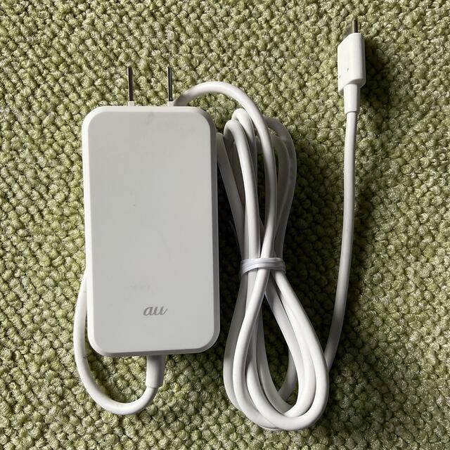 au - au かんたん携帯 KYF41スピーカー付き卓上ホルダ とAC アダプター