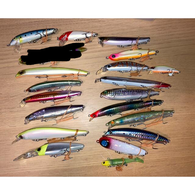Megabass - シーバスルアーセット 23点 ケース付きの通販 by 01's shop