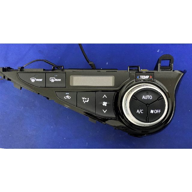 NHP10 アクア 中期 LED打ち換え済み エアコンパネル ☆の通販 by