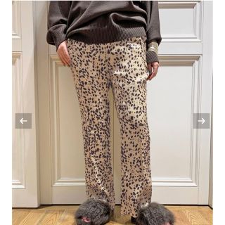 DEUXIEME CLASSE（カジュアルパンツ）のフリマアイテム一覧