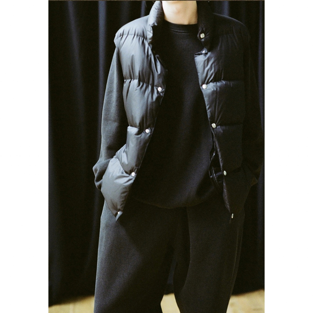 COMOLI - comoli コモリのダウンベストの通販 by komajii's shop