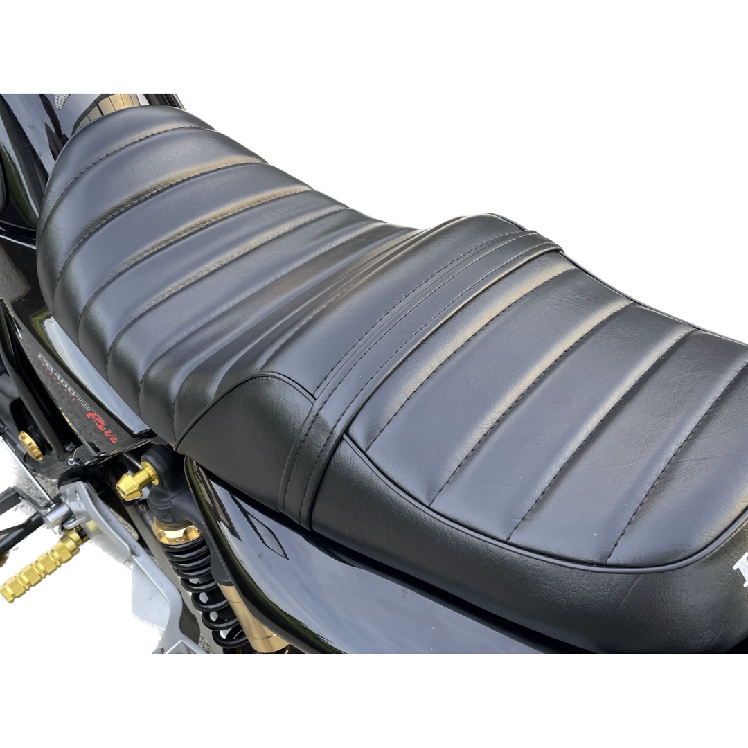 アンコ抜きタックロールシート ホンダ CB400SF SB NC39 NC42の通販 by