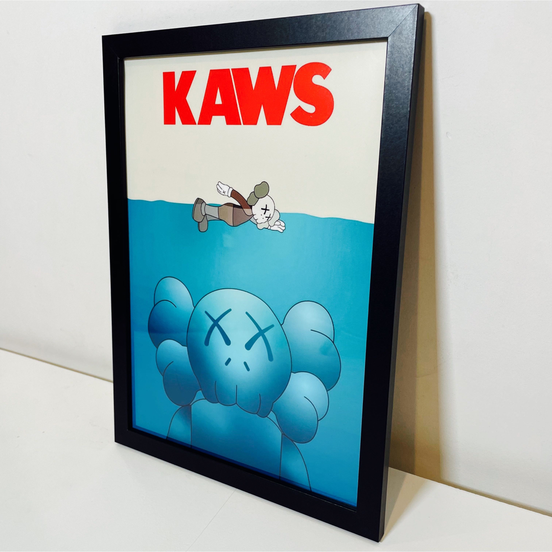 額付きポスター】KAWS(カウズ)21 ベアブリック(A4サイズ)の通販 by